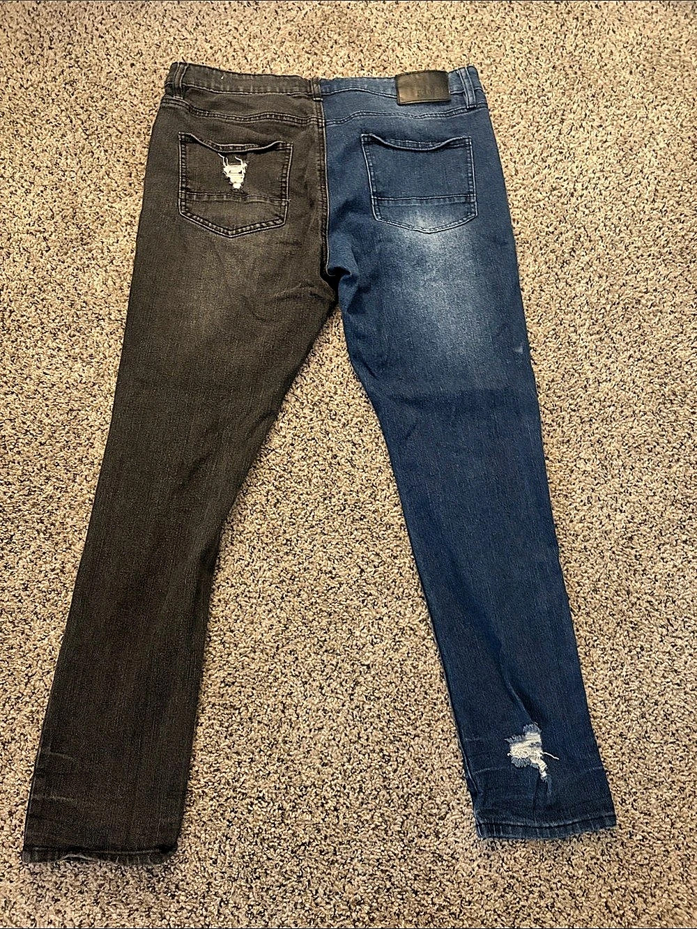 Kids Color Block Distressed Jeans - Picture 2 of 2
